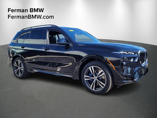 2025 BMW X7 M60i
