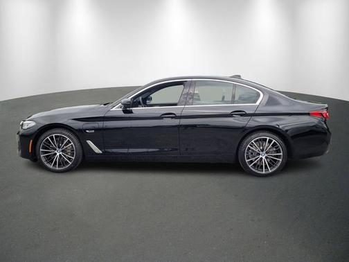 2023 BMW 530e 530e
