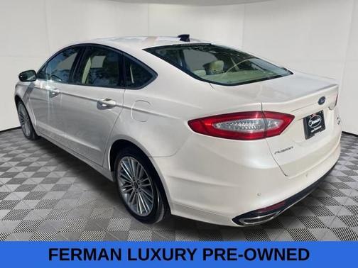 2016 Ford Fusion SE