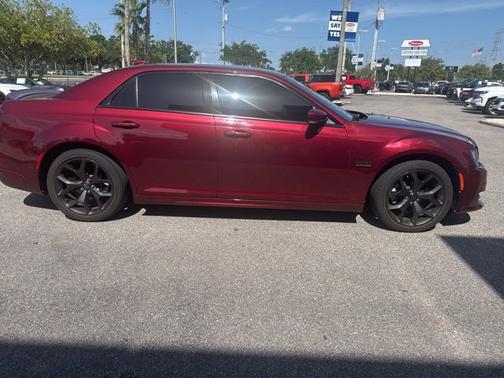 2021 Chrysler 300 S