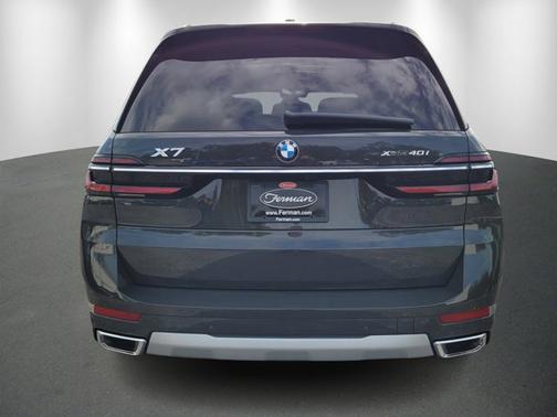 2026 BMW X7 xDrive40i