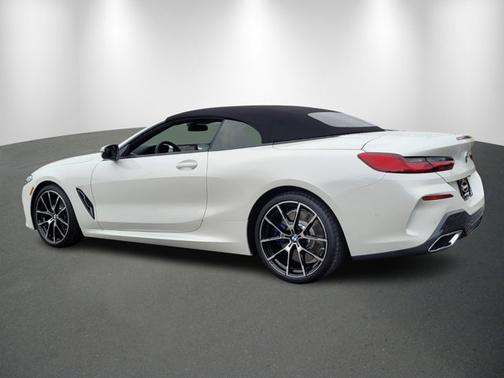2026 BMW 840 840i