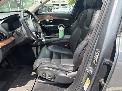 Gray Metallic 2019 Volvo XC90 T6 Inscription