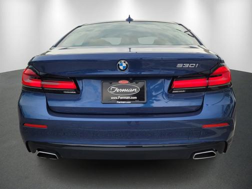 2022 BMW 530 530i