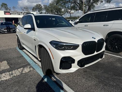 2022 BMW X5 xDrive45e