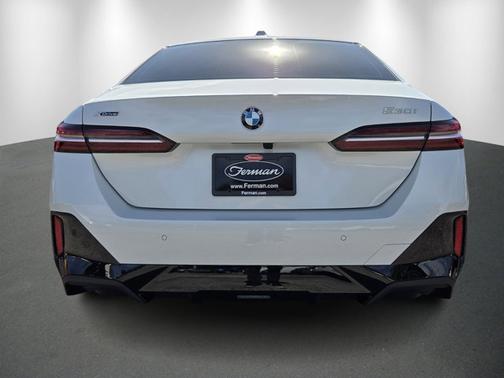 2026 BMW 530 530i xDrive