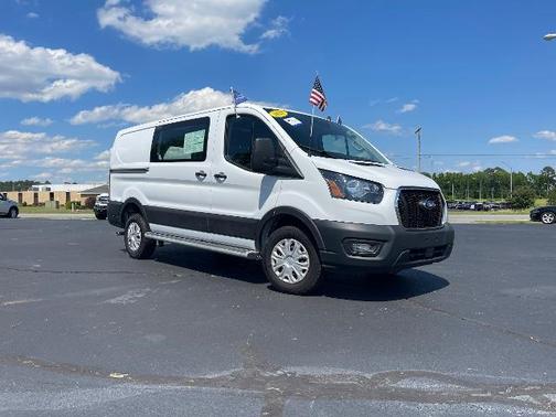 2023 Ford Transit-250 XL