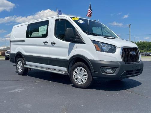 2023 Ford Transit-250 XL
