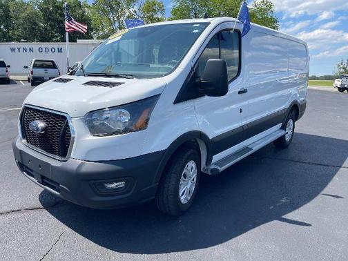 2023 Ford Transit-250 XL