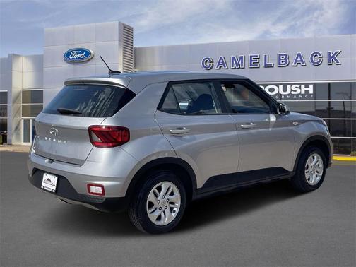 Shimmering Silver 2024 Hyundai VENUE SE