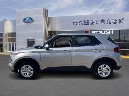 Shimmering Silver 2024 Hyundai VENUE SE