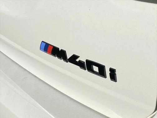 2024 BMW X3 M40i