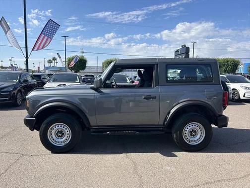 2023 Ford Bronco Base