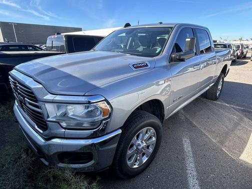 2019 RAM 2500 Big Horn Crew Cab 4x4 6'4' Box