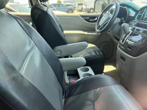 2013 Nissan Quest SV