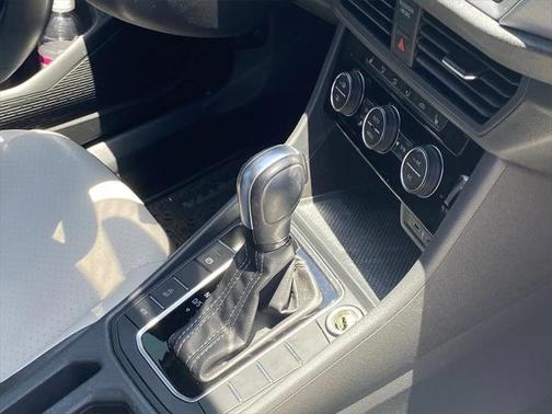 2020 Volkswagen Jetta 1.4T R-Line