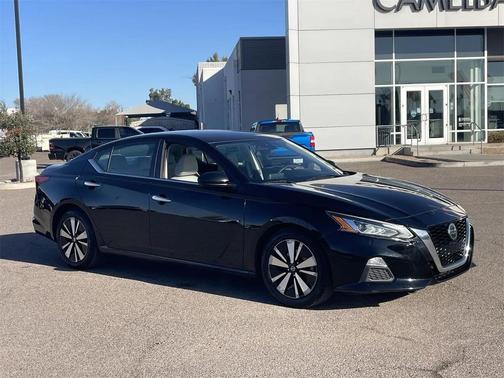 2021 Nissan Altima 2.5 SV