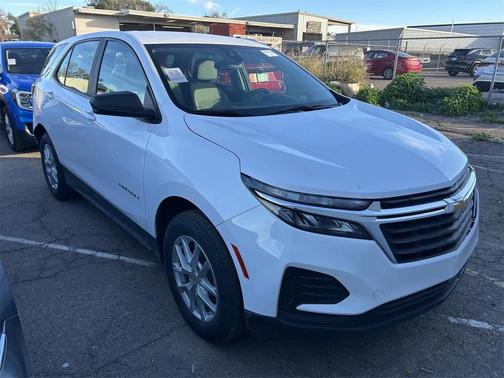 2024 Chevrolet Equinox LS