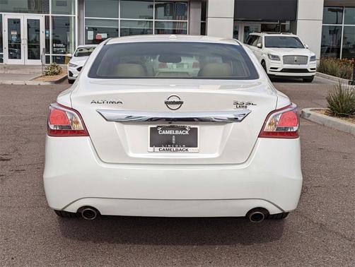 Photo 5 of 37 of 2013 Nissan Altima 3.5 SL