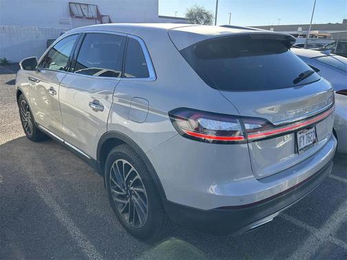 2020 Lincoln Nautilus Reserve