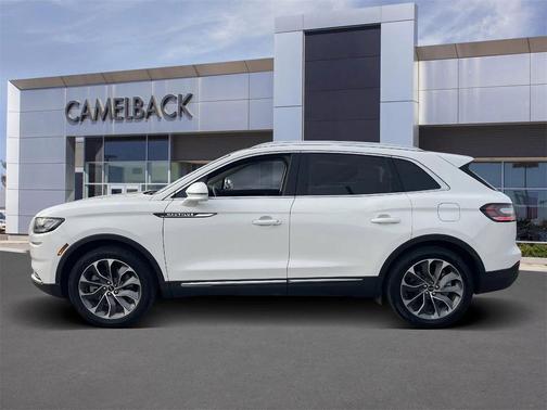 2021 Lincoln Nautilus Reserve