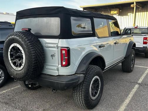 2022 Ford Bronco Badlands