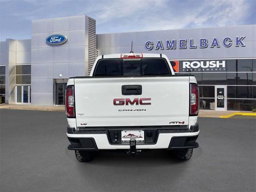 2022 GMC Canyon AT4