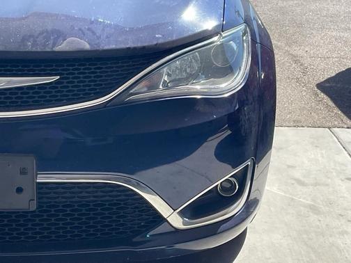 2018 Chrysler Pacifica Touring Plus