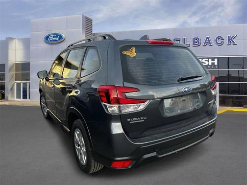 2023 Subaru Forester Base