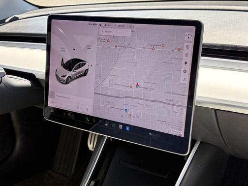 Pearl White Multi-Coat 2018 Tesla Model 3 Long Range