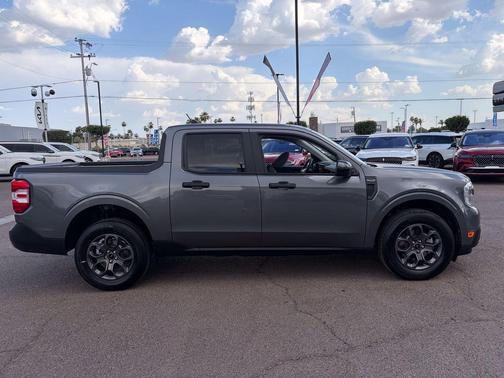 Carbonized Gray Metallic 2024 Ford Maverick XLT