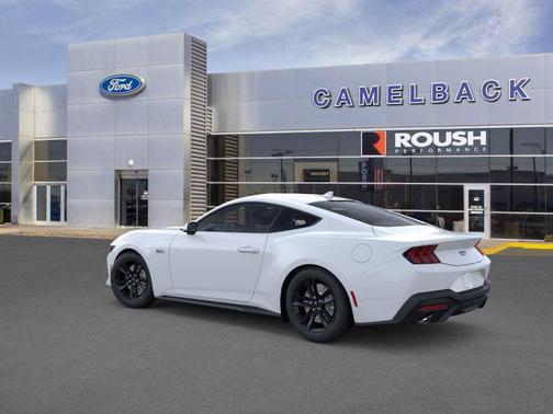 Oxford White 2026 Ford Mustang GT