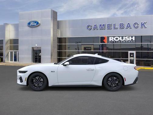 Oxford White 2026 Ford Mustang GT