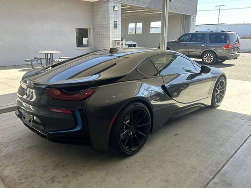 Gray Metallic 2016 BMW i8 Base