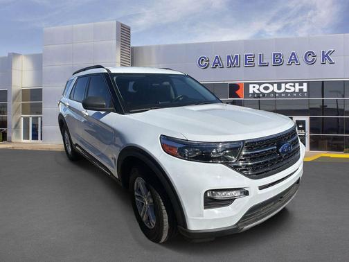Oxford White 2021 Ford Explorer XLT