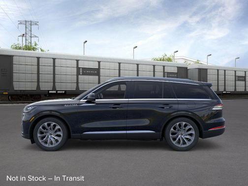 Infinite Black Metallic Clearcoat 2026 Lincoln Aviator Premiere
