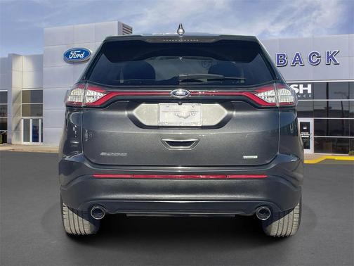 2018 Ford Edge SE