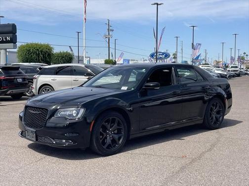 2022 Chrysler 300 S