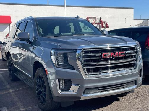 2022 GMC Yukon SLT