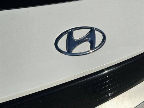 2022 Hyundai IONIQ 5 SE