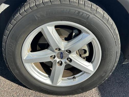 2018 Ford Explorer Base