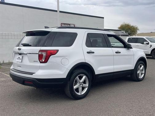2018 Ford Explorer Base