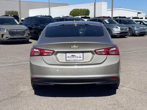 2022 Chevrolet Malibu FWD LT
