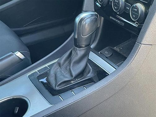 2021 Volkswagen Passat 2.0T SE