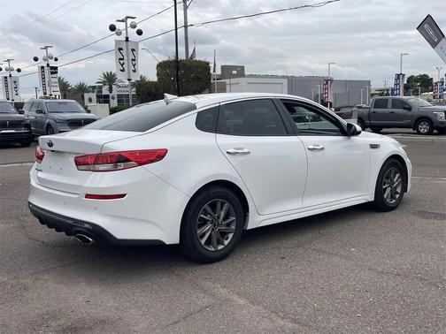 2020 Kia Optima LX