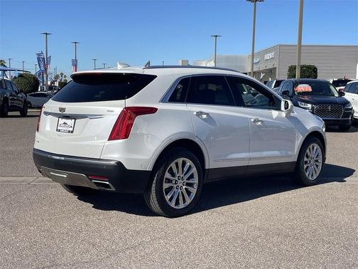 2017 Cadillac XT5 Platinum