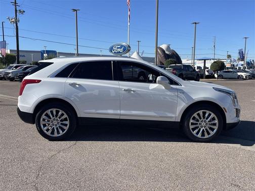 2017 Cadillac XT5 Platinum