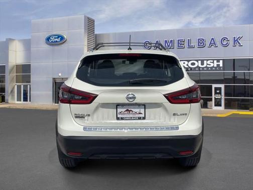 2022 Nissan Rogue Sport SL