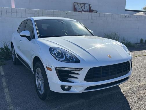 2018 Porsche Macan Base