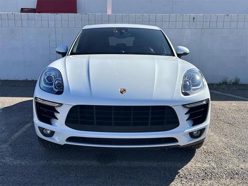 2018 Porsche Macan Base